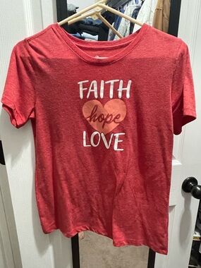 Celebrate It Red 'Faith Hope Love' Graphic Tee
